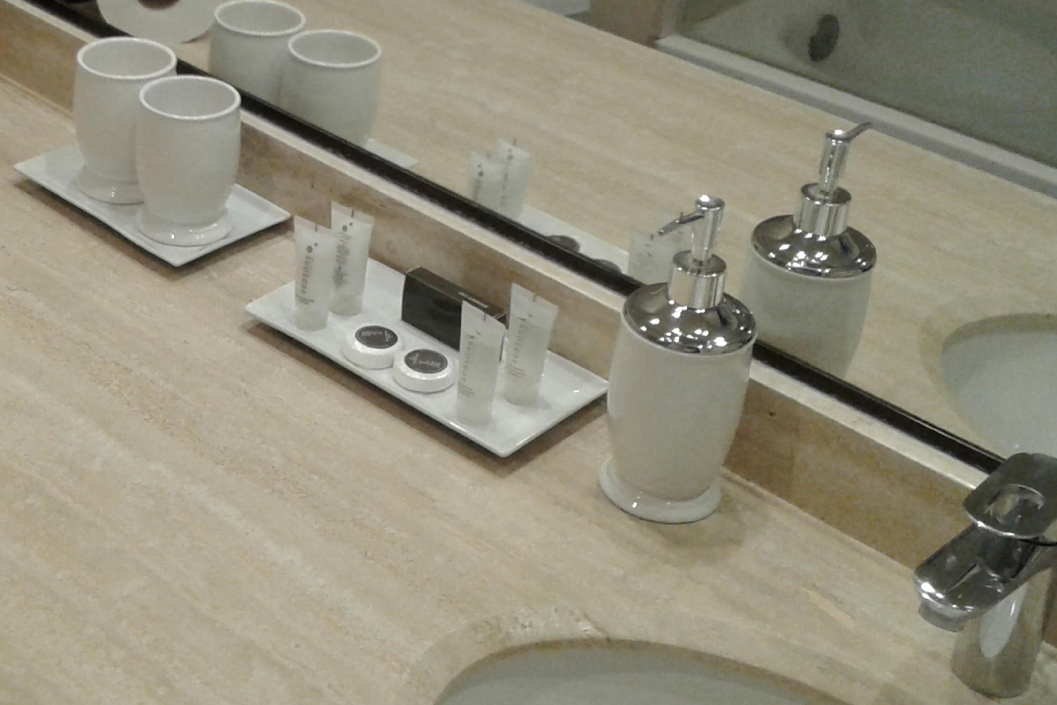 Panamericana Hotel Providencia ซานติอาโก ภายนอก รูปภาพ