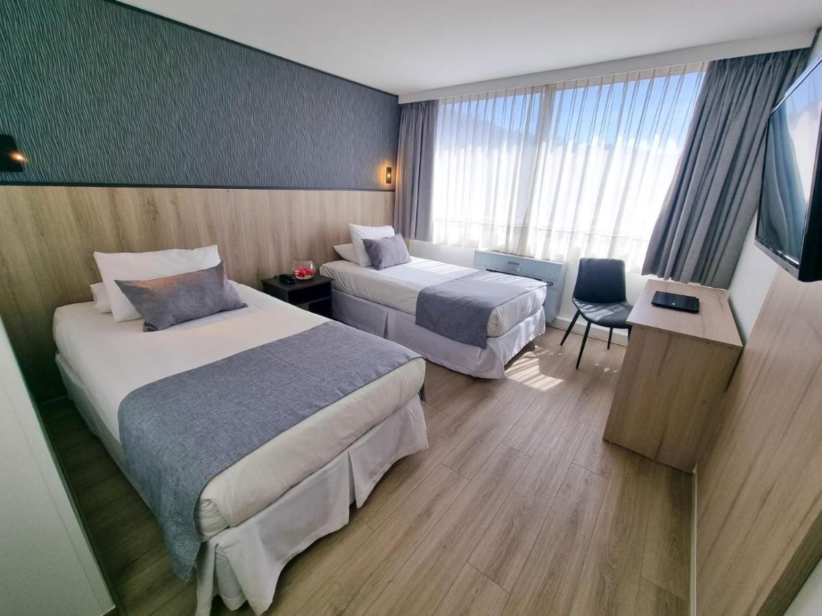 Panamericana Hotel Providencia ซานติอาโก ภายนอก รูปภาพ